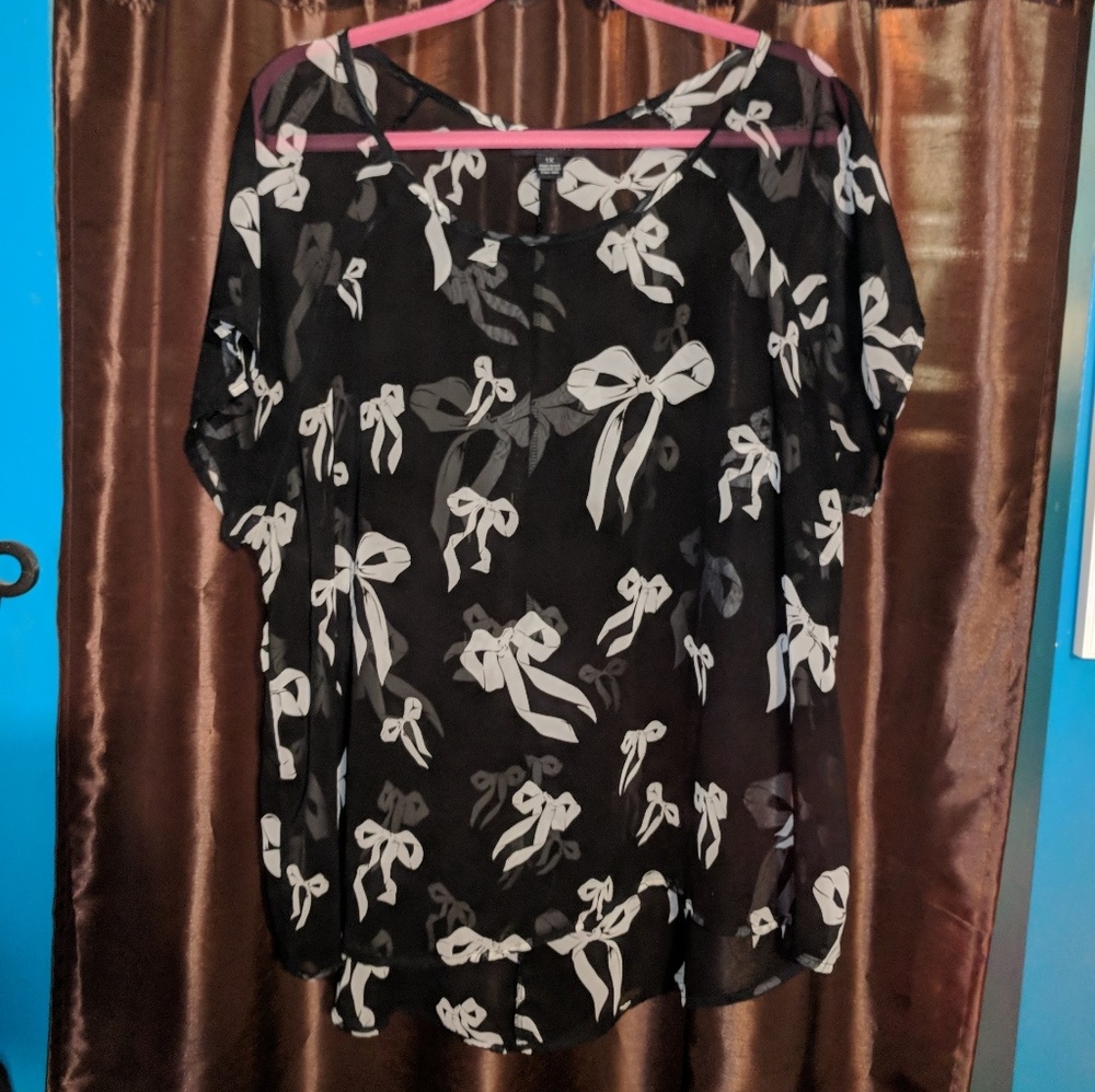 Sheer bow print tunic